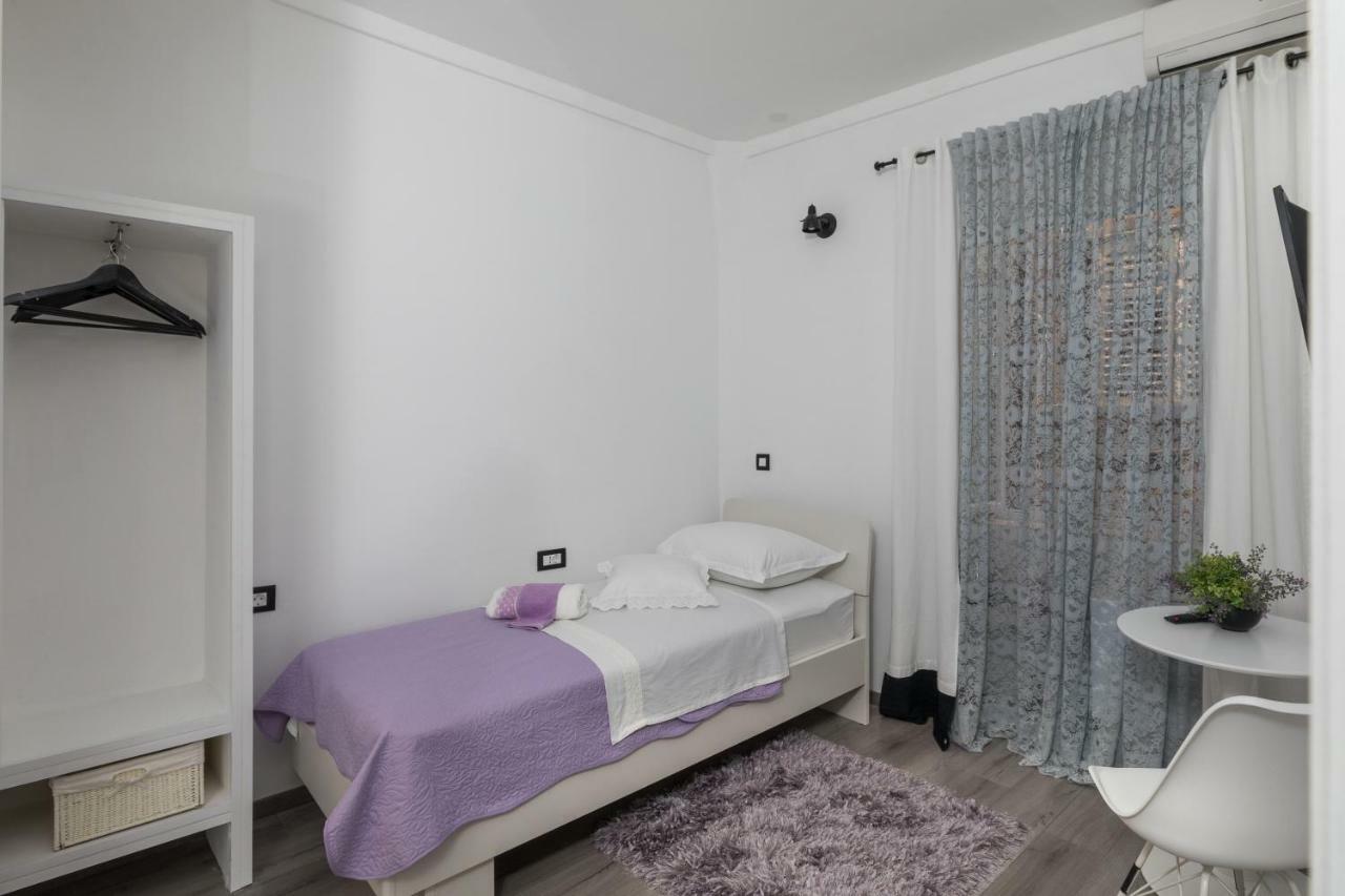 Guest House Tomasi One Дубровник Екстериор снимка